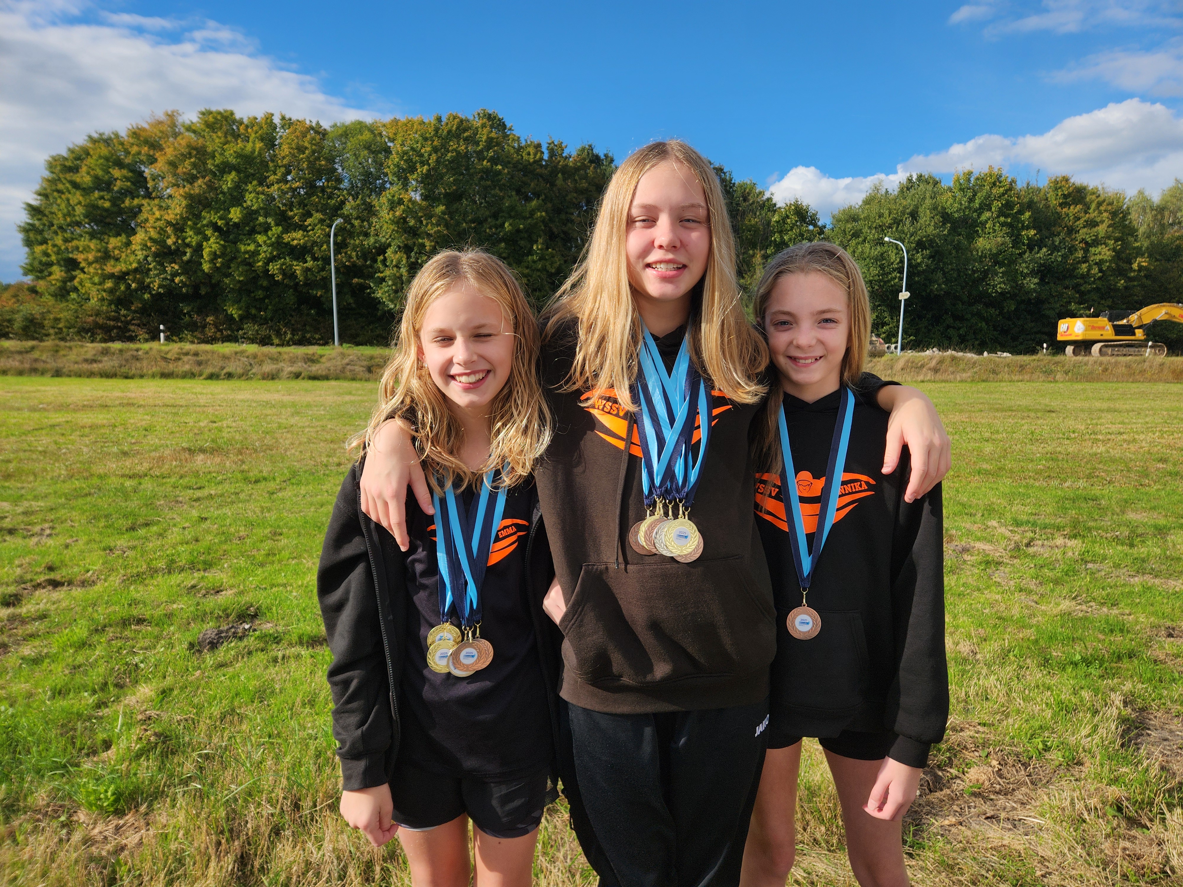 Foto, von links: Emma Elisabeth Woogk, Lena Berlinska, Jannika Hutter. Fotografin: Lina Thomßen.