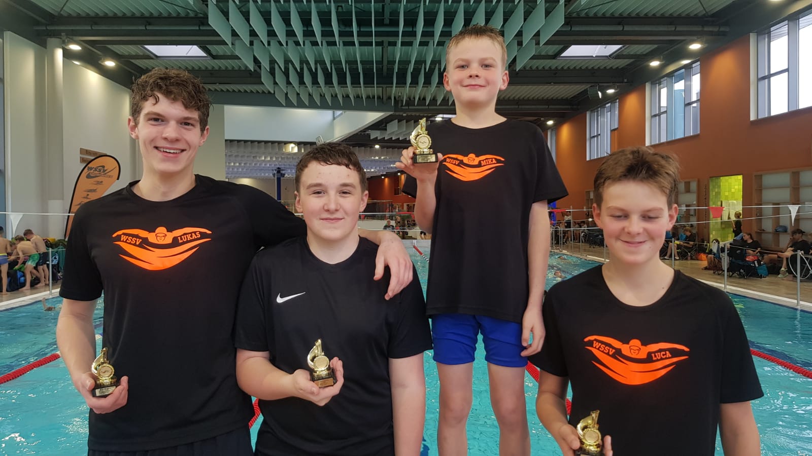 Foto, von links: Lukas Angermeyer, Florian Schomberg, Mika Schröter, Luca Schröter. Fotografin: Garnet Thomßen.